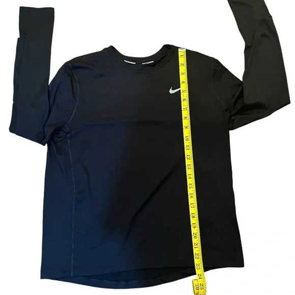 Nike Women’s Dri-Fit Long Sleeve Running Shirt, Size Medium - Picture 5 of 12